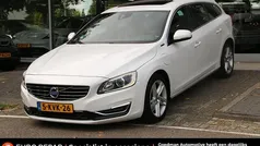 Wit Gebruikt 2013 Volvo V60 Summum Stationwagen | € 8.995 (Eerlijke prijs)