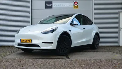 Wit Gebruikt 2022 Tesla Model Y RWD SUV | € 35.999 (Eerlijke prijs)
