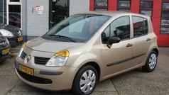 Gebruikt 2006 Renault Modus MPV | € 2.750 (Eerlijke prijs)
