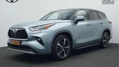 Grijs metallic Gebruikt 2021 Toyota Highlander Plus SUV | € 56.945 (Eerlijke prijs)