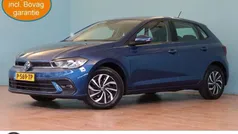 Blauw Gebruikt 2022 VW Polo Life Hatchback | € 18.399 (Eerlijke prijs)