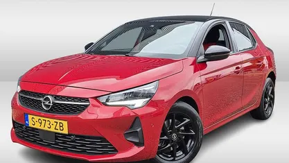Occasion Opel Corsa 101 PK (74 kW) 2023 Rood Hatchback