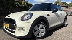Gebruikt 2017 Mini ONE Business Hatchback | € 10.850 (Goede deal)