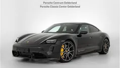 Gebruikt 2024 Porsche Taycan Turbo S Sedan | € 164.900 (Eerlijke prijs)