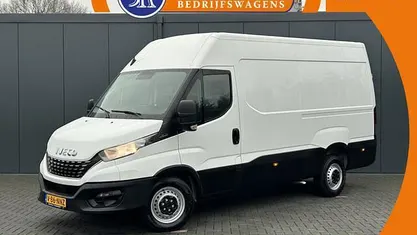 Wit Gebruikt 2024 Iveco Daily Van | € 27.950 (Eerlijke prijs)