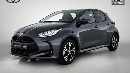 Grijs Occasion 2025 Toyota Yaris Hybrid Edition Hatchback | € 27.250 (Eerlijke prijs)