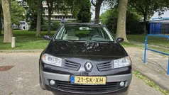Zwart Gebruikt 2006 Renault Mégane II Hatchback | € 1.195 (Goede deal)