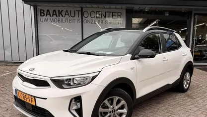 Gebruikt 2021 Kia Stonic SUV | € 16.950 (Eerlijke prijs)