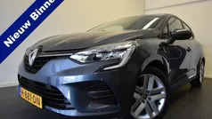 Gebruikt 2020 Renault Clio V Zen Hatchback | € 11.350 (Eerlijke prijs)