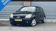 Gebruikt 2005 Renault Clio II Hatchback | € 1.250 (Eerlijke prijs)