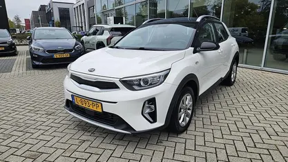 Occasion 2021 Kia Stonic SUV | € 15.745 (Eerlijke prijs)