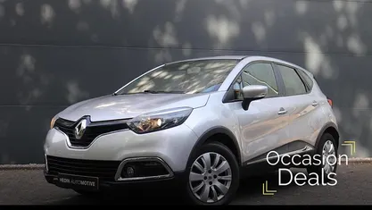 Grijs, metallic lak Gebruikt 2014 Renault Captur Expression SUV | € 8.790 (Eerlijke prijs)