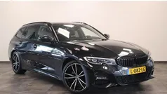 Gebruikt 2021 BMW 320 Executive Stationwagen | € 34.345 (Eerlijke prijs)