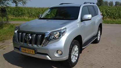 Grijs Gebruikt 2014 Toyota Land Cruiser SUV | € 28.950 (Eerlijke prijs)