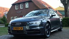 Grijs, metallic lak Gebruikt 2015 Audi S3 Proline Hatchback | € 23.945 (Eerlijke prijs)