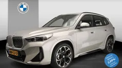 Grijs Gebruikt 2025 BMW iX1 M Sport SUV | € 45.900 (Eerlijke prijs)