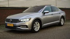 Gebruikt 2020 VW Passat Sedan | € 19.950 (Goede deal)