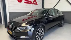 Zwart Gebruikt 2015 VW Passat Comfortline Sedan | € 12.990 (Goede deal)