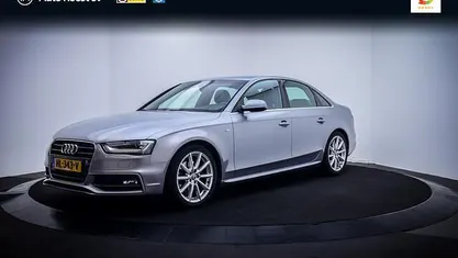 Gebruikt 2015 Audi A4 S-Line Sedan | € 12.950 (Eerlijke prijs)