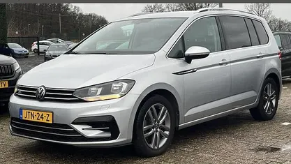 Occasion 2021 VW Touran Highline MPV | € 25.900 (Eerlijke prijs)