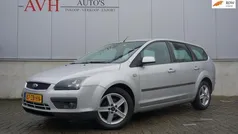 Grijs Gebruikt 2007 Ford Focus Futura Stationwagen | € 2.250 (Eerlijke prijs)