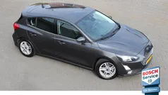 Grijs Gebruikt 2020 Ford Focus Business Edition Hatchback | € 13.845 (Goede deal)