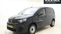 Zwart Gebruikt 2022 Peugeot E-Partner MPV | € 19.950 (Goede deal)