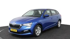 Blauw Gebruikt 2020 Skoda Scala Ambition Hatchback | € 16.795 (Eerlijke prijs)