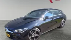 Zwart Gebruikt 2021 Mercedes CLA180 Business Sedan | € 27.945 (Goede deal)