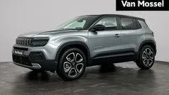 Grijs Nieuw 2025 Jeep Avenger EV Summit SUV | € 44.425 (Eerlijke prijs)