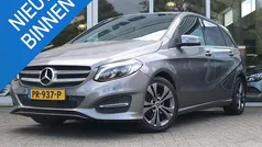 Grijs Gebruikt 2017 Mercedes B180 Business MPV | € 18.450 (Eerlijke prijs)