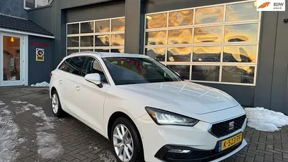 Occasion 2021 Seat Leon Style Stationwagen | € 12.495 (Eerlijke prijs)