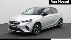 Grijs Gebruikt 2023 Opel Corsa-e Elegance Hatchback | € 19.900 (Eerlijke prijs)