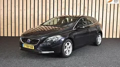 Gebruikt 2014 Volvo V40 Summum Stationwagen | € 12.900 (Eerlijke prijs)