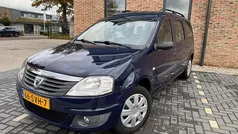 Blauw Gebruikt 2011 Dacia Logan MCV MPV | € 2.950 (Goede deal)
