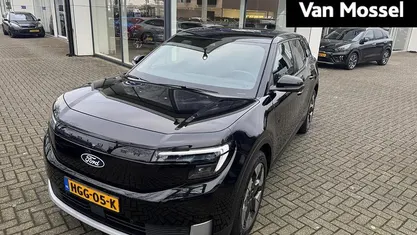 Zwart Occasion 2025 Ford Explorer Extended Range SUV | € 39.745 (Goede deal)