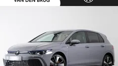Grijs Gebruikt 2022 VW Golf VIII GTE Hatchback | € 30.395 (Eerlijke prijs)