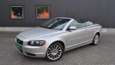 Zilver, metallic lak Gebruikt 2008 Volvo C70 Summum Cabriolet | € 9.999 (Eerlijke prijs)