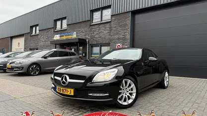 Zwart Gebruikt 2012 Mercedes SLK200 Cabriolet | € 14.999 (Eerlijke prijs)