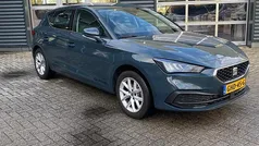 Blauw Gebruikt 2024 Seat Leon Style Hatchback | € 25.944 (Eerlijke prijs)