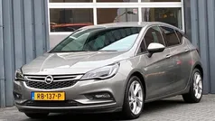 Gebruikt 2017 Opel Astra Innovation Hatchback | € 7.999 (Eerlijke prijs)