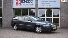 Blauw Gebruikt 2004 Volvo V70 Stationwagen | € 2.650 (Eerlijke prijs)