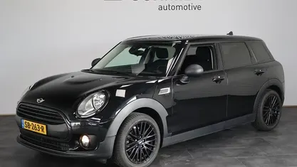 Zwart Gebruikt 2018 Mini One Clubman Business Stationwagen | € 11.995 (Eerlijke prijs)