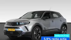 Grijs Gebruikt 2024 Opel Mokka-e Ultimate SUV | € 28.965 (Eerlijke prijs)