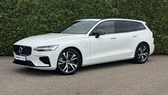 Gebruikt 2022 Volvo V60 R-Design Stationwagen | € 40.940 (Eerlijke prijs)