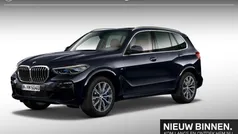 Carbonschwarz metallic (zwart metallic) Gebruikt 2020 BMW X5 Executive SUV | € 58.995 (Eerlijke prijs)