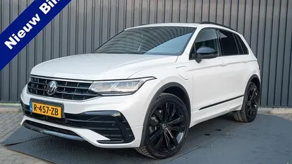 Wit Occasion 2023 VW Tiguan Business+ SUV | € 37.945 (Eerlijke prijs)