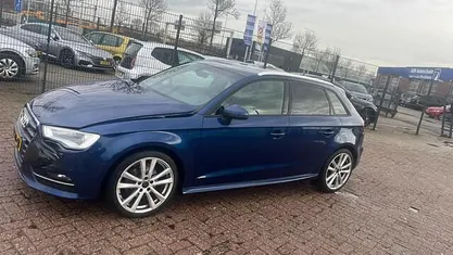 Occasion 2013 Audi A3 Sportback Hatchback | € 5.450 (Super prijs)