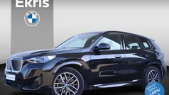 Zwart Gebruikt 2024 BMW iX1 Comfort Edition SUV | € 47.400 (Eerlijke prijs)