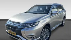 Mitsubishi Outlander P-HEV